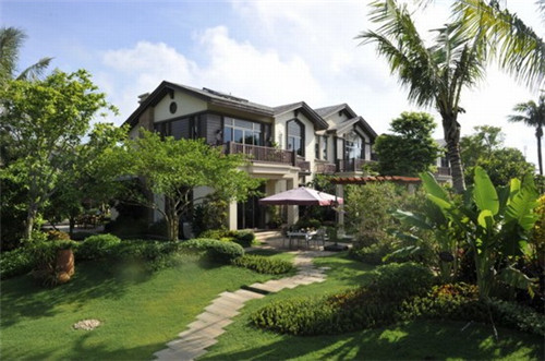 创业开服装店，创业做服装店推荐什么品牌